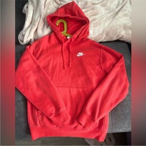Nike Men's Hoodie in Vibrant Red
